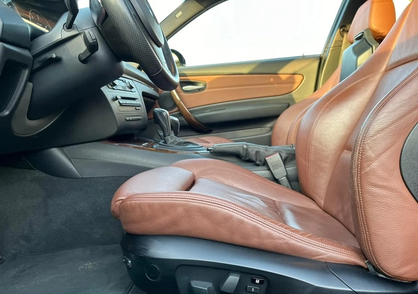 BMW Seria 1 cena 59900 przebieg: 173250, rok produkcji 2009 z Koszalin małe 56